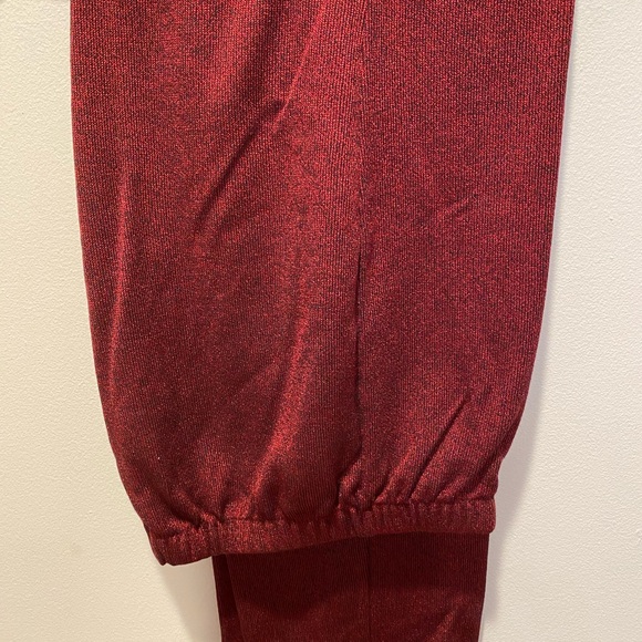 Pants and Blouse set Wine color - Picture 2 of 4